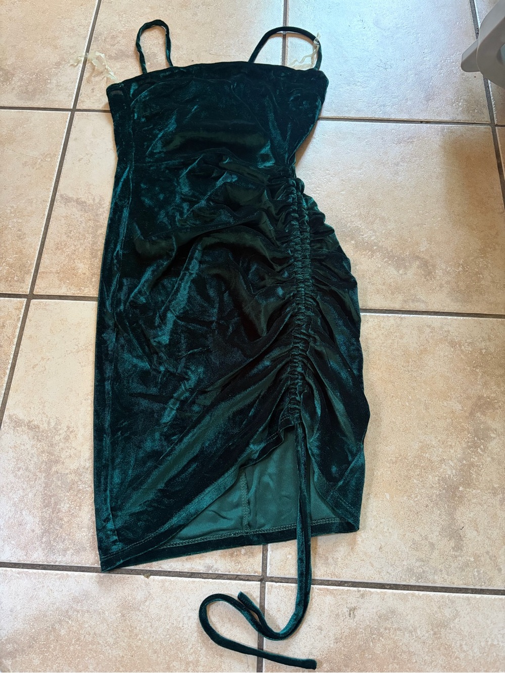 Windsor Dark Green Velvet Ruched Midi Dress